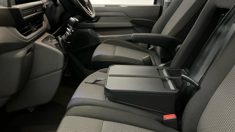 Volkswagen Transporter T28 Swb Diesel 2.0 TDI 110 Commerce Pro Van